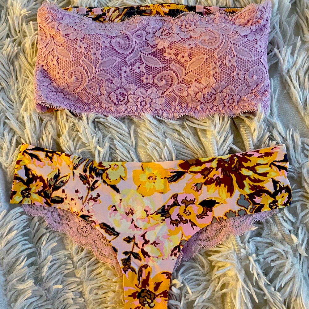 2 Piece Bandeau Set!!